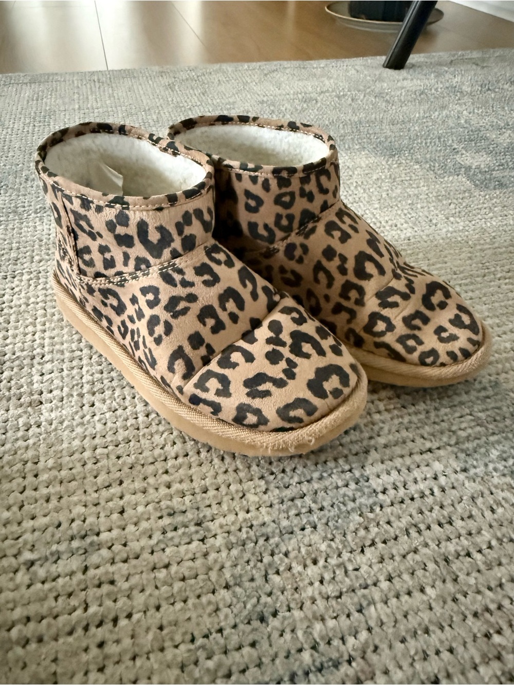 GAP Girls Leopard Boots, size 3